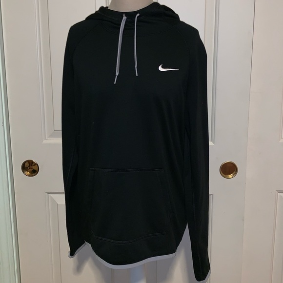Nike Tops | Womens Therms Fit Training Hoodie | Poshmark Nike Tops | Womens Fitness Hoodie Xsmall | Poshmark
